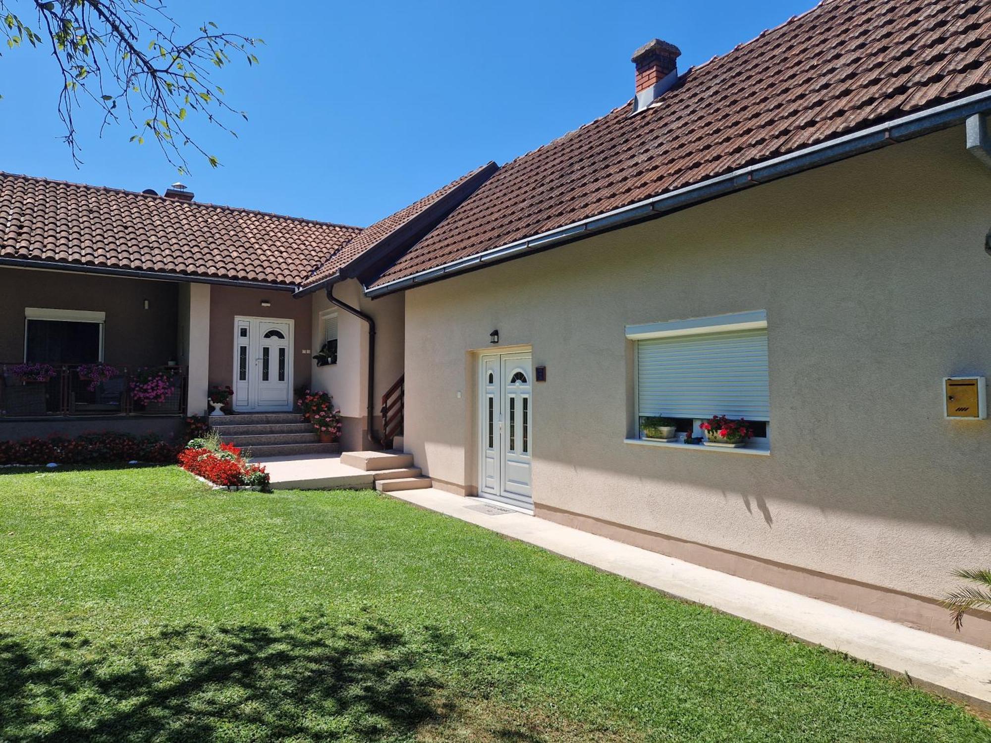 Holiday home Kuca Za Odmor Dm *